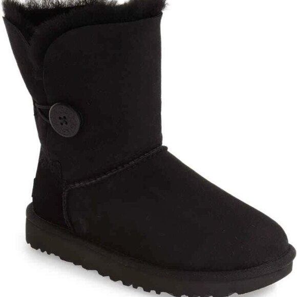 New! UGG Bailey Button II Genuine Sheepskin Boot Black Suede Size 7 1016226 - Picture 1 of 10